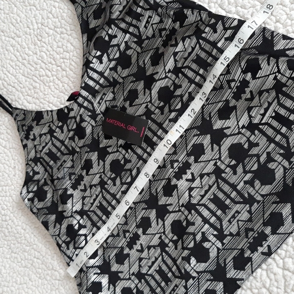 NWT Material Girl Medium Black Silver Foil Tribal Print Spaghetti Strap Camisole - Picture 11 of 15